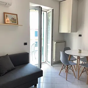 https://aparthotel-miramare.hotelitalianriviera.com